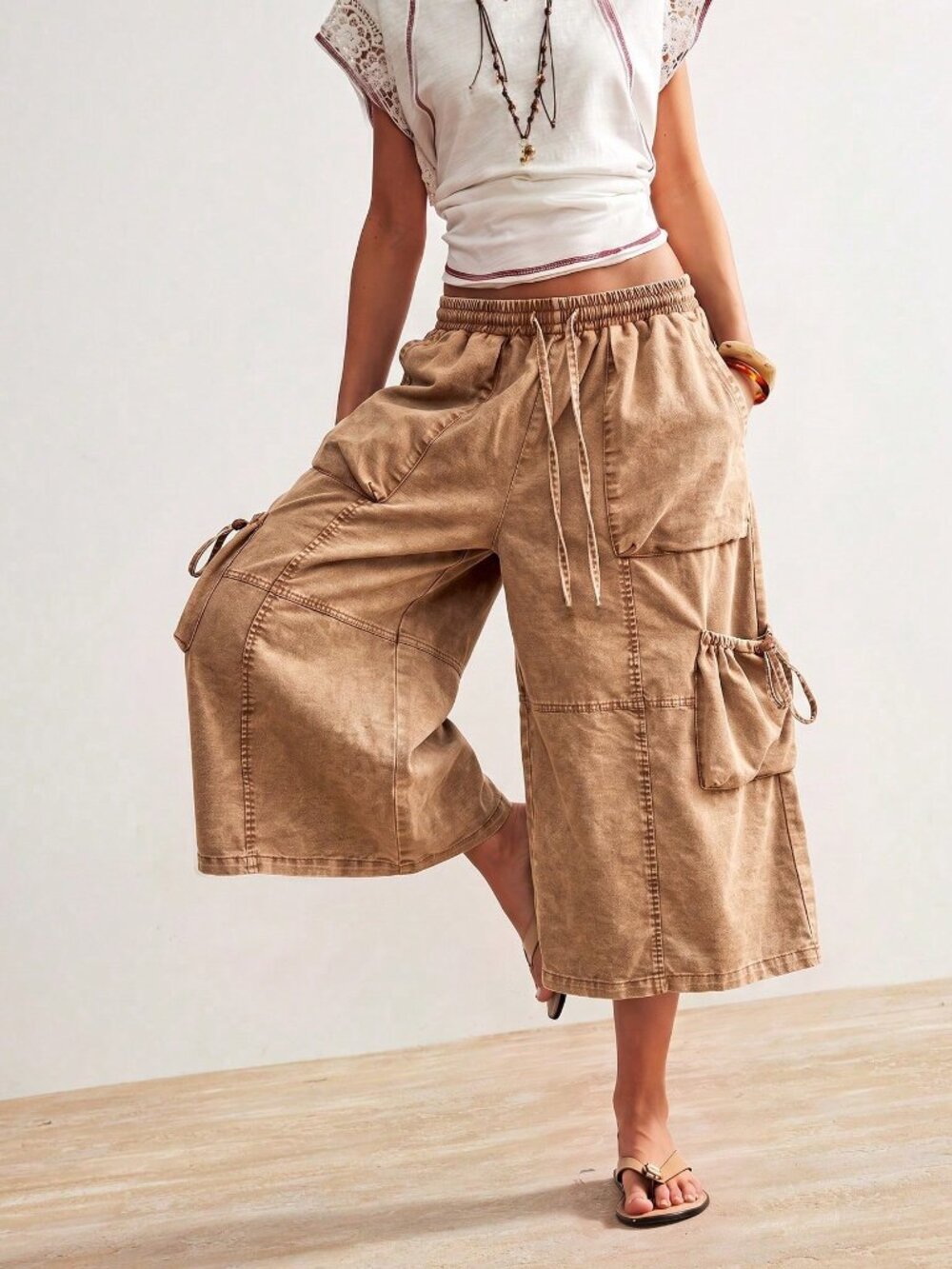 Brown Casual Women's Woven Capri Length Pants - Picture 4 of 7